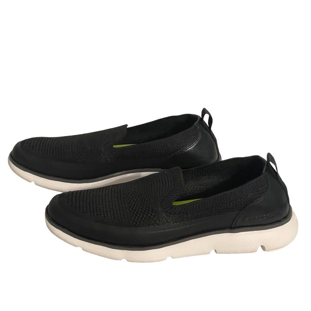 COLE HAAN ZERØGRAND Omni Knit Slip-On Sneaker. Men’s sz 9. Black w/ white soles